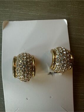 Gold Crystal Swarovski Pavé Dome Clip Earrings - Sparkling Gold Tone